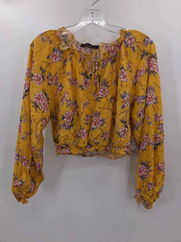 Pre-Owned Maverick Collection Yellow Size Small Printed Blouse Classic Minimalist Blouse Pre-Owned Maverick Collection Yellow Size Small Printed Blouse Classic Minimalist Blouse