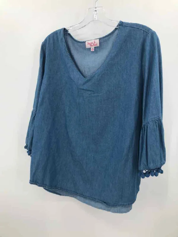Pre-Owned Hester & Orchard Blue Size Medium Blouse Pastel Color Blouse