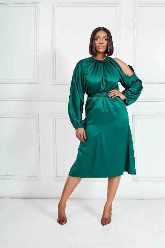 Erilyn Monte Carlo set green with a blouse and skirts Embroidered Floral Blouse
