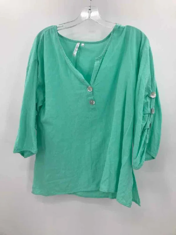 Pre-Owned Lulu B Green Size Medium Blouse Satin Drape Blouse