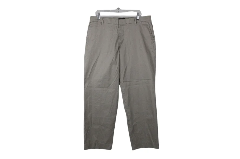 Dockers Classic Fit Iron Free Khaki Pants | 36X30 Comfortable Denim Pants