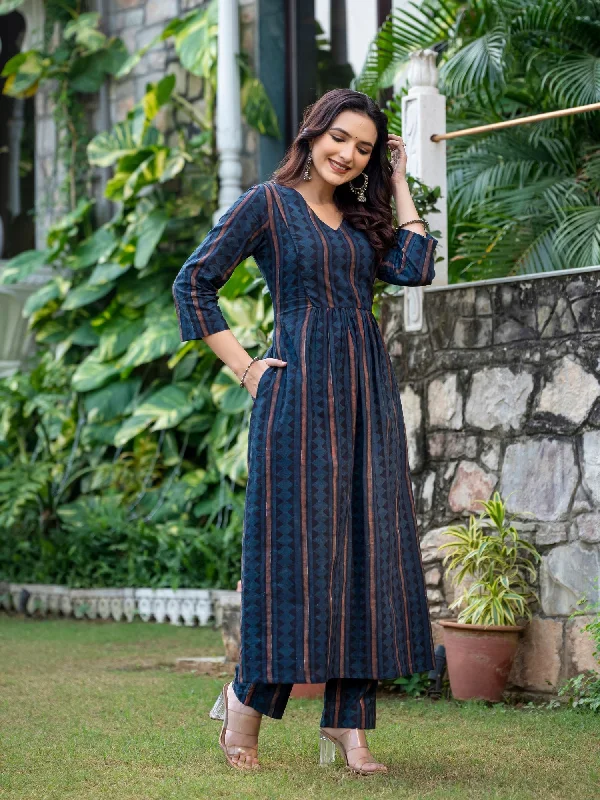 Neelima Ajrakh Blue Kurta with Pants (Set of 2) Fashionable Sporty Pants