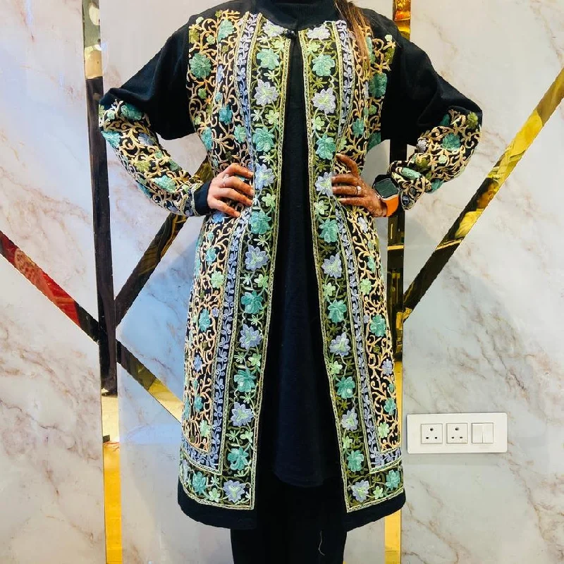 Beautiful Kashmiri winter 🥶 Ready made jacket suit(short length) V-Neck Jacket Boat Neck Jacket Square Neck Jacket