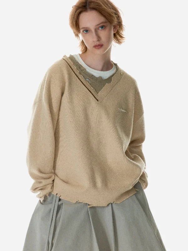 008 - Distressed V-neck Sweater Fitted Loose Oversized