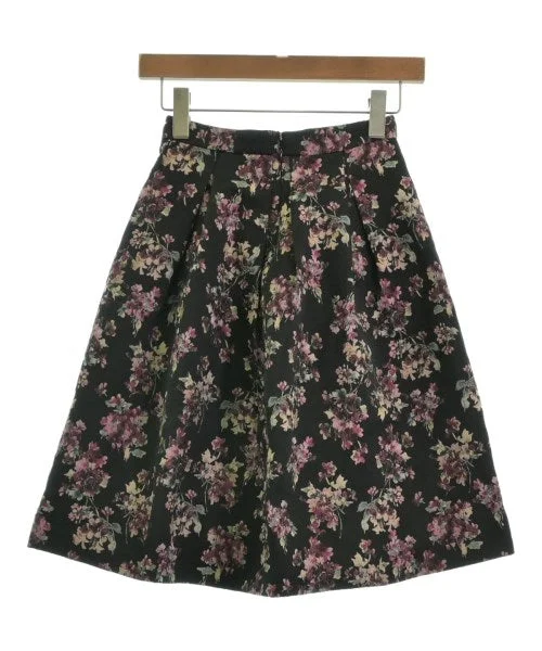 QUEENS COURT Knee length skirts patchwork skirt art