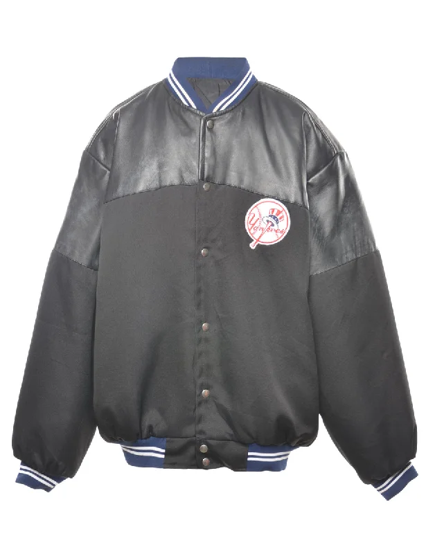 New York Yankees Baseball Black Team Jacket - XL Stand-Up Collar Roll-Neck Collar Turtle Neck New York Yankees Baseball Black Team Jacket - XL Stand-Up Collar Roll-Neck Collar Turtle Neck
