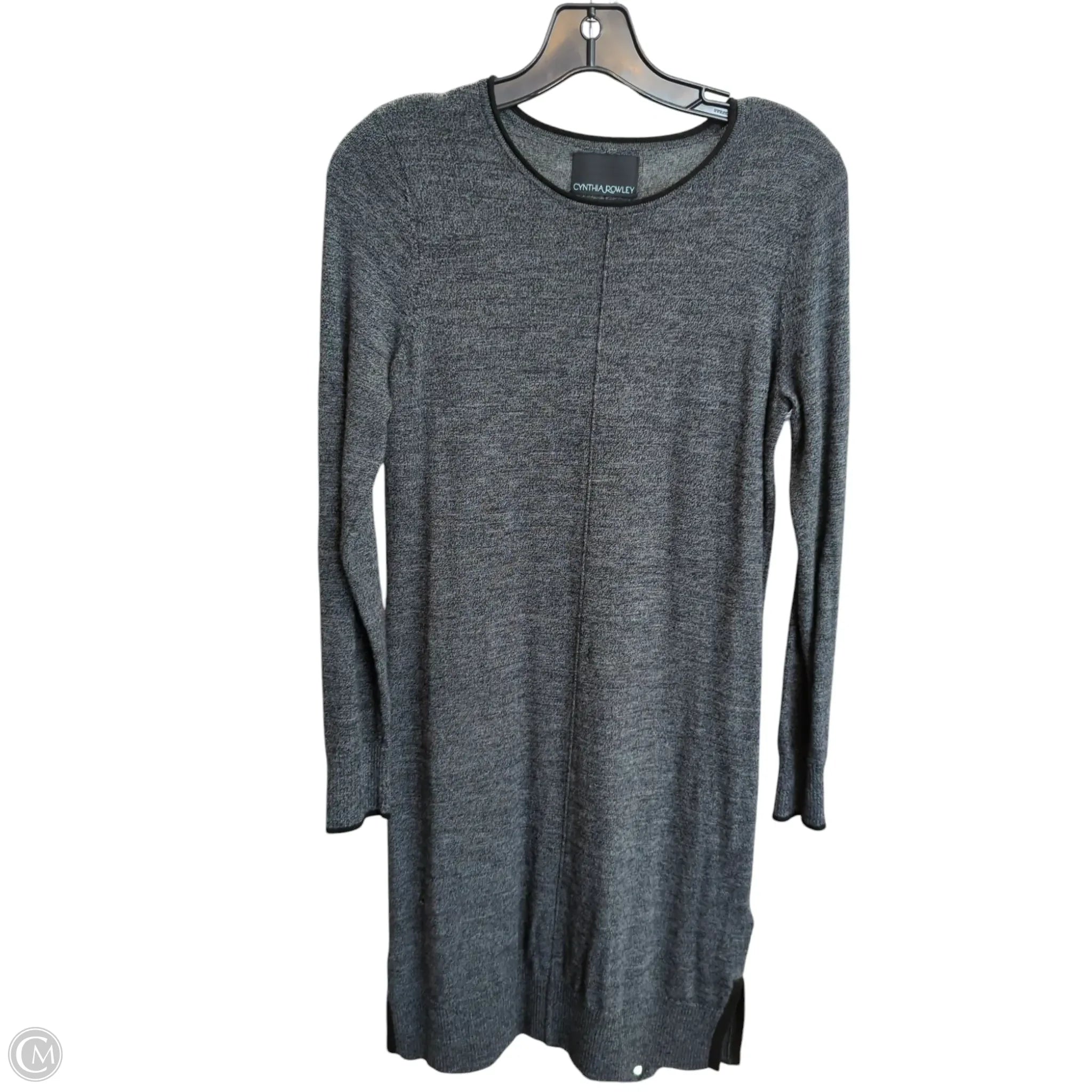 Dress Sweater By Cynthia Rowley In Grey, Size: M Fitted Slim Tailored
