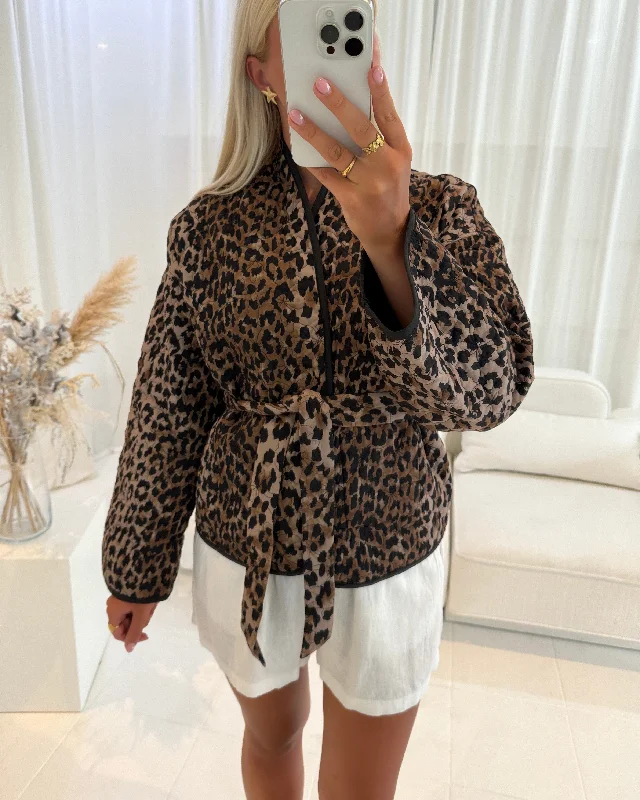 Vero Moda jakke jane reversible jacket silver mink/leo Embroidered Jacket Appliqued Jacket Beaded Jacket Vero Moda jakke jane reversible jacket silver mink/leo Embroidered Jacket Appliqued Jacket Beaded Jacket