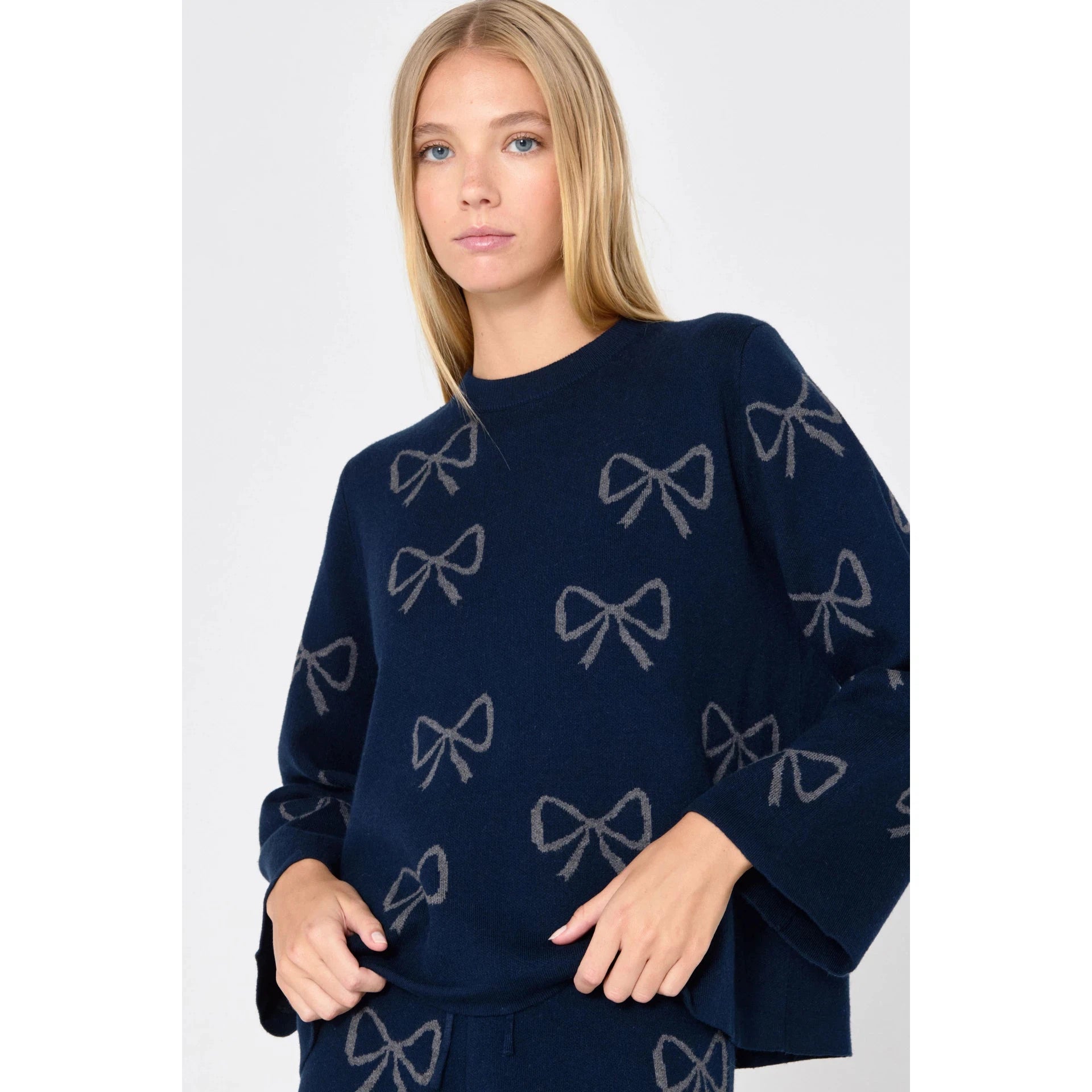 The Tiny Big Sister - Chloe bow sweater Houndstooth Herringbone Solid