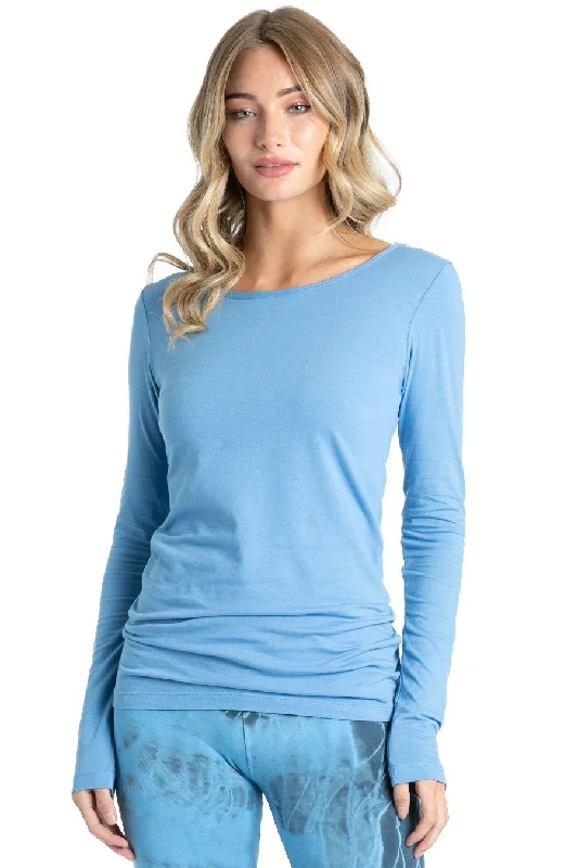 Basic Long Sleeve Scoop Neck T