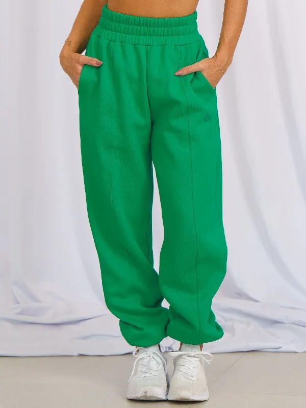 Revive Trackpants - Green