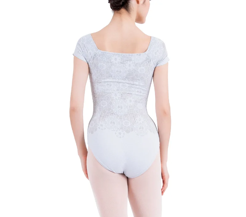 Short-sleeved lace leotard