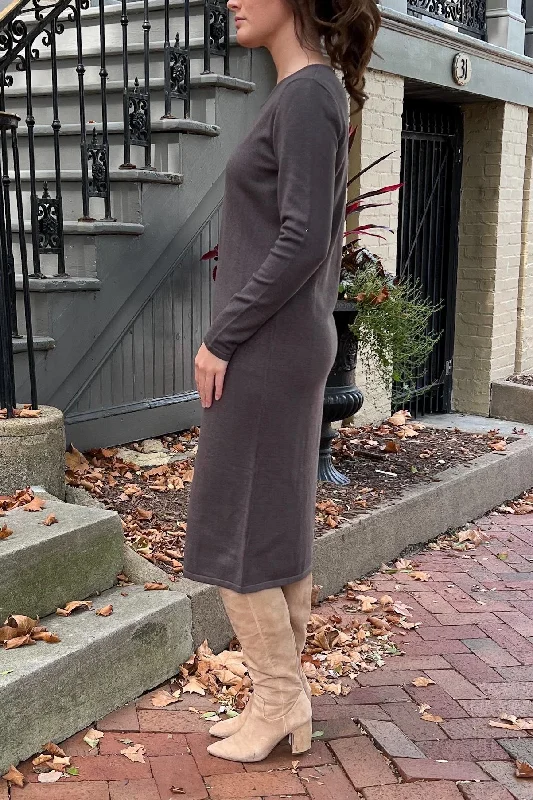 THE QUINN EVERYDAY SCOOP NECK SWEATER DRESS IN GREY