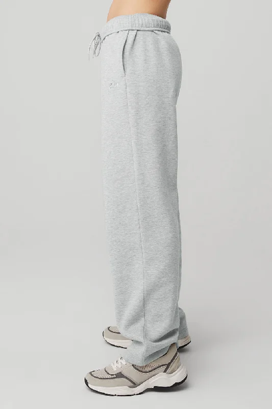 Accolade Straight Leg Sweatpant - Athletic Heather Grey