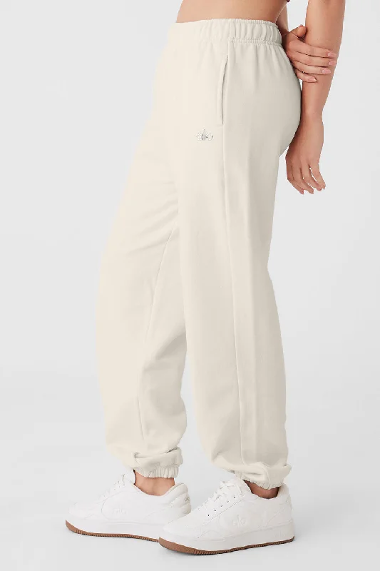 Accolade Sweatpant - Bone