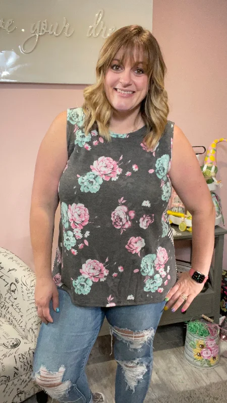 Floral Front & Button Back Tank