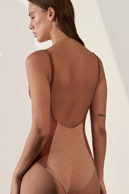 Contoured Bodysuit Organic Cotton Rib / Nude & Rust