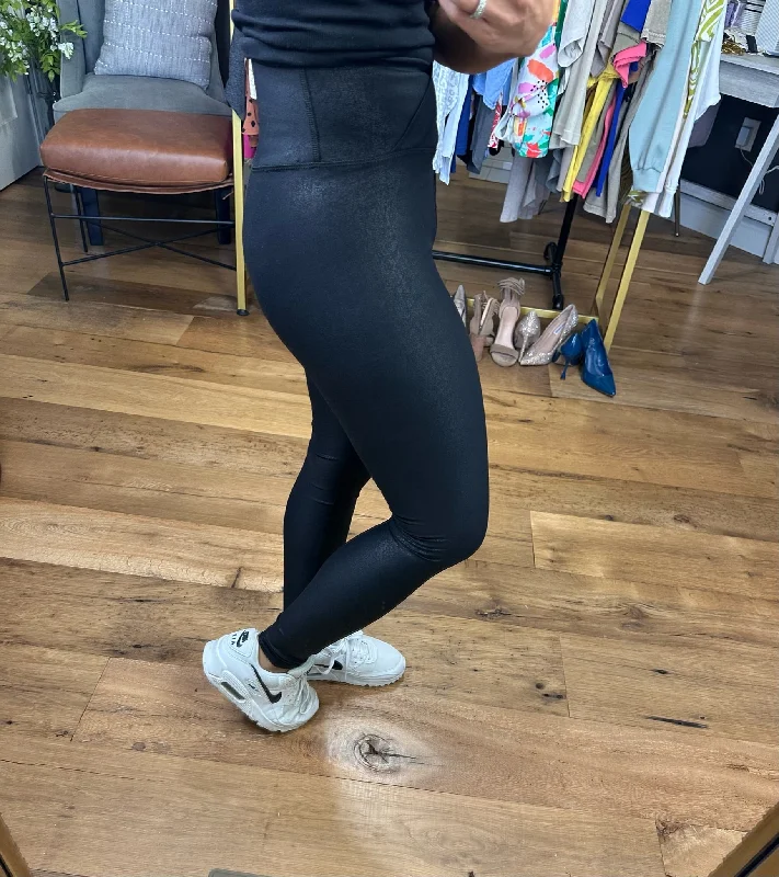 Full Feature Crossover Foiled Leggings - Black