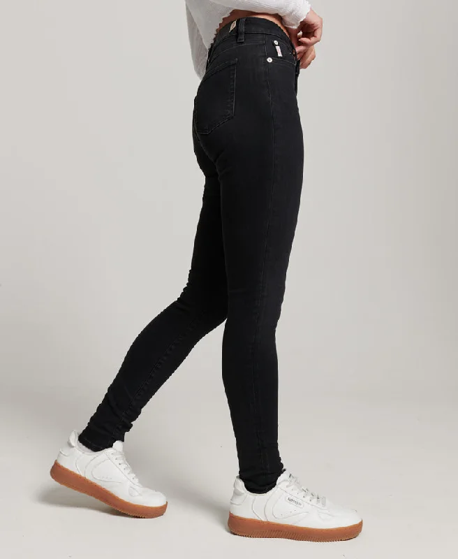 Vintage High Rise Skinny Jeans | Black Rinse