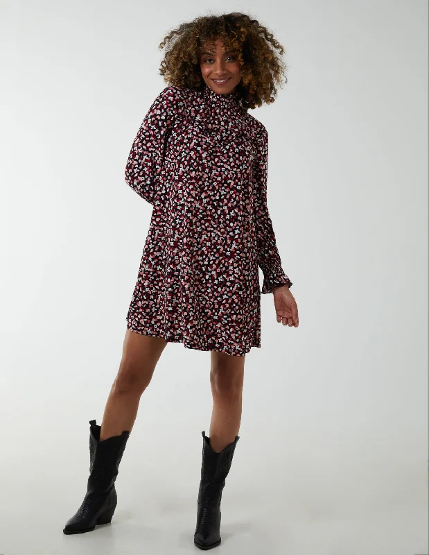 Sweetheart Shirred Mini Trapeze Dress Chic Pleated Mini Dress