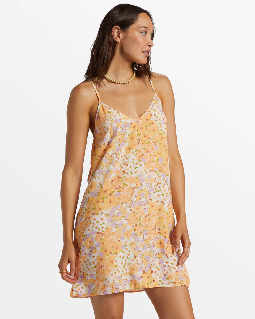 Billabong 90’s Babe Mini Slip Dress Trendy Mini Dress with Belt