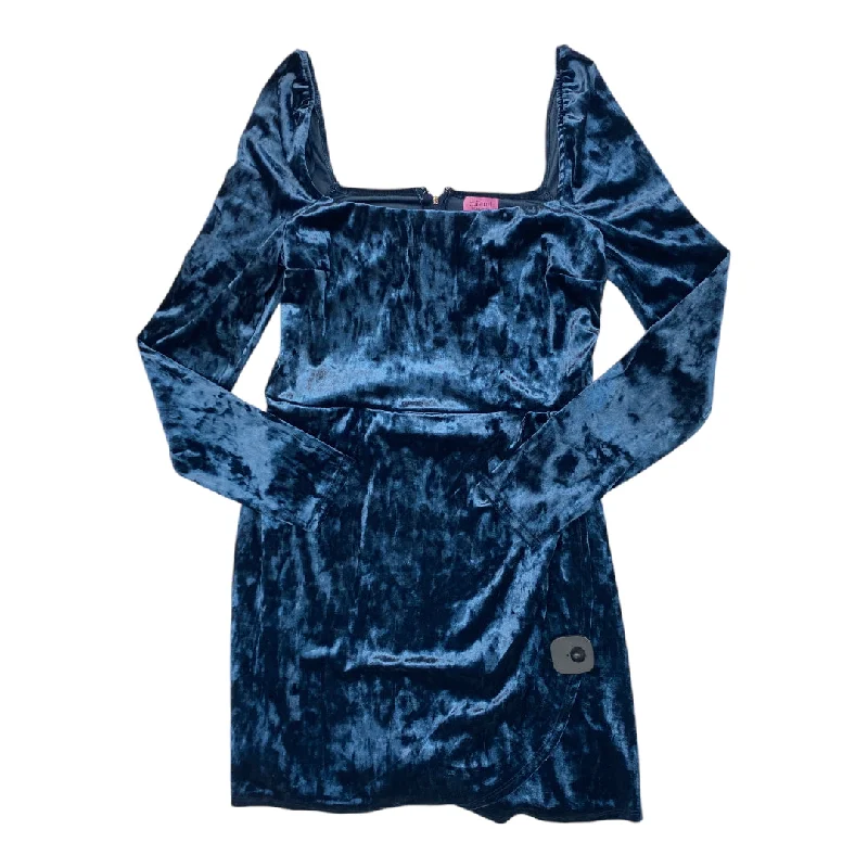 Dress Party Short By Miami In Navy, Size: L Tunics Versatile functional