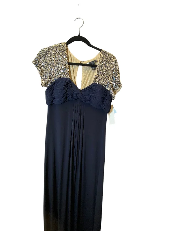 Dress Party Long By Js Collections In Navy, Size: L Shift Classic Vintage
