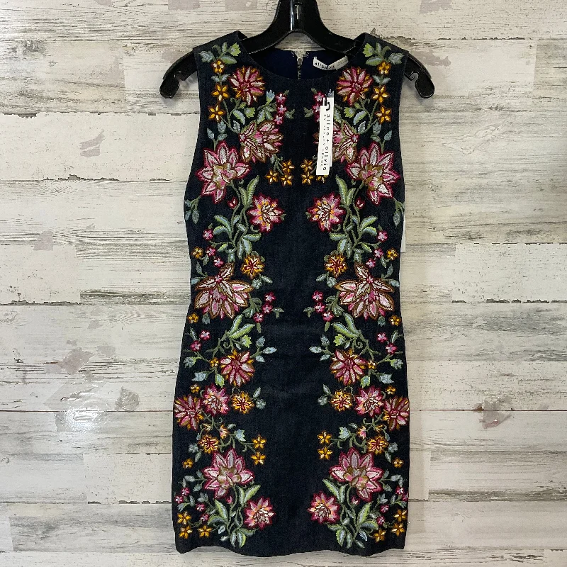 Dress Party Short By Alice + Olivia In Blue Denim, Size: S Tunics Seasonal trendy